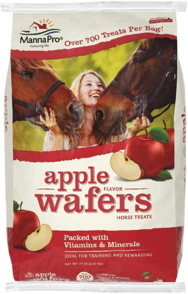 Manna Pro Apple Wafers - Treats for Horses