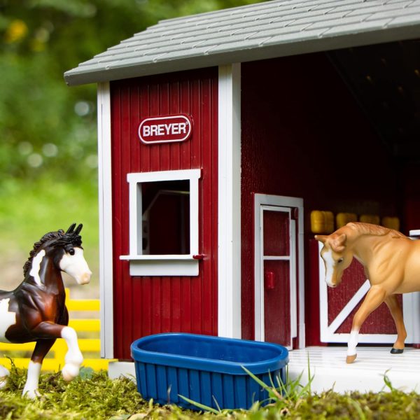 Stablemates Red Stable Set with Two Horses - Image 2