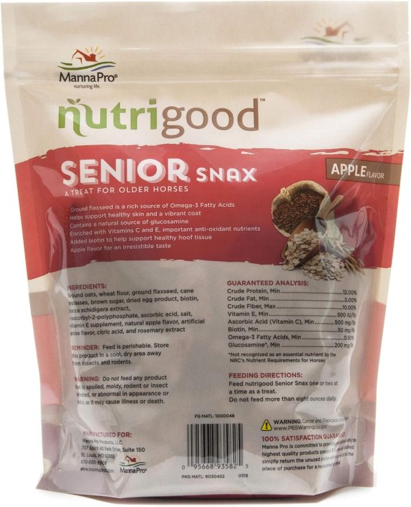 Manna Pro Nutrigood Senior Snax Horse Treats - Image 3